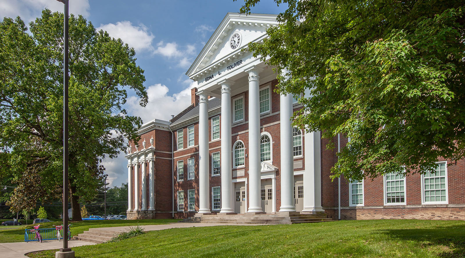 Edna L. Toliver Intermediate school in Danville, Kentucky